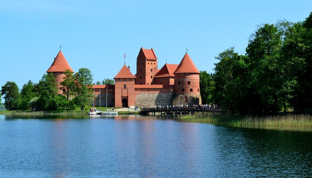 architecture lake castle 3051020